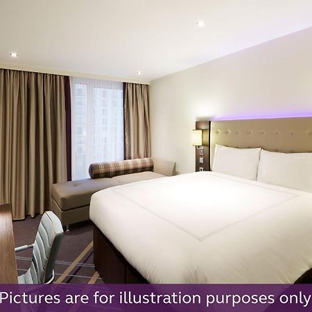 Premier Inn Luebeck City Centre Exterior foto