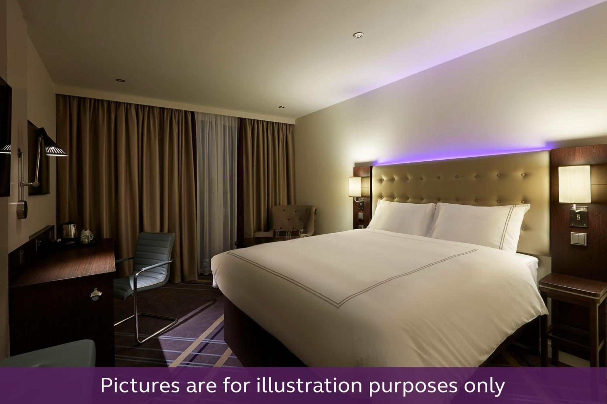 Premier Inn Luebeck City Centre Exterior foto